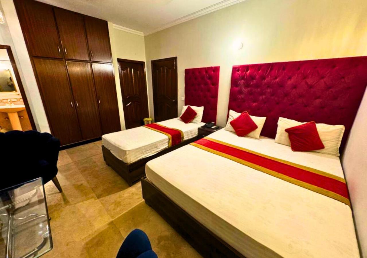 Doves Inn Hotel Kalma Chowk Лахор Екстериор снимка